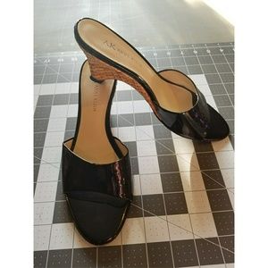 Vintage inspired Anne Klein woven kitten heels